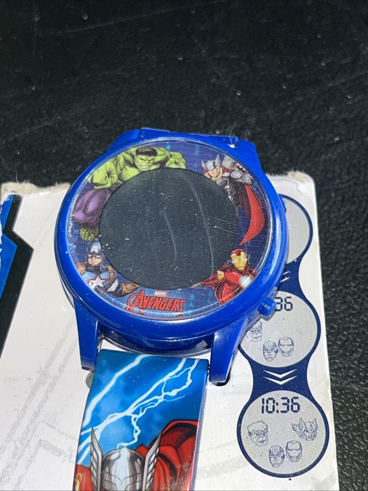Marvel Avengers Flashing Character LCD Watch Untested