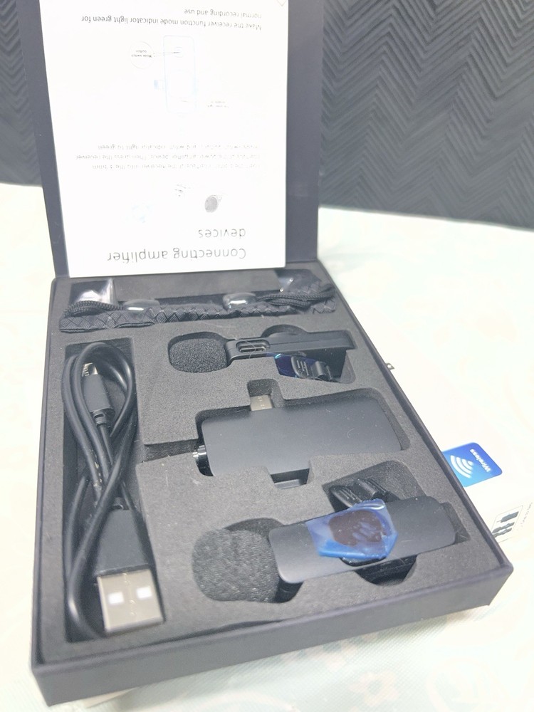 Wireless Microphone iPhone And Android Compatible For Video Vlogging B65