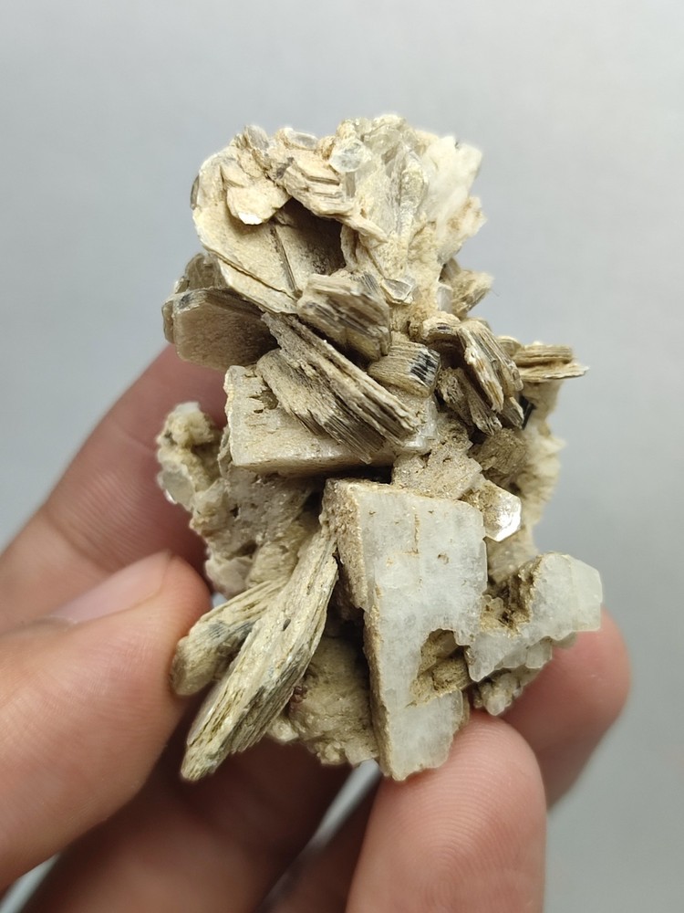 Miscovite Mica & Beautiful Colour And Unique Growth.