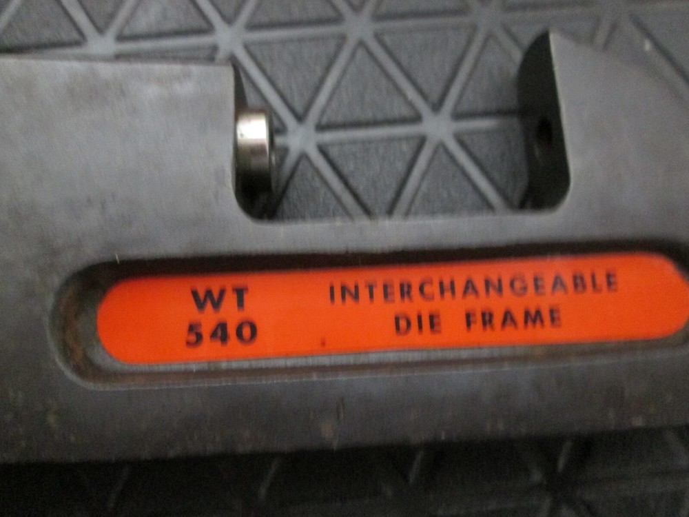 Thomas & Betts T&B WT540 Ratchet Crimp Tool Interchangeable Die Frame with case