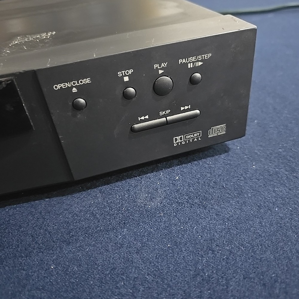 Mitsubishi DD-2000 DVD Player (MADE IN JAPAN) TESTED