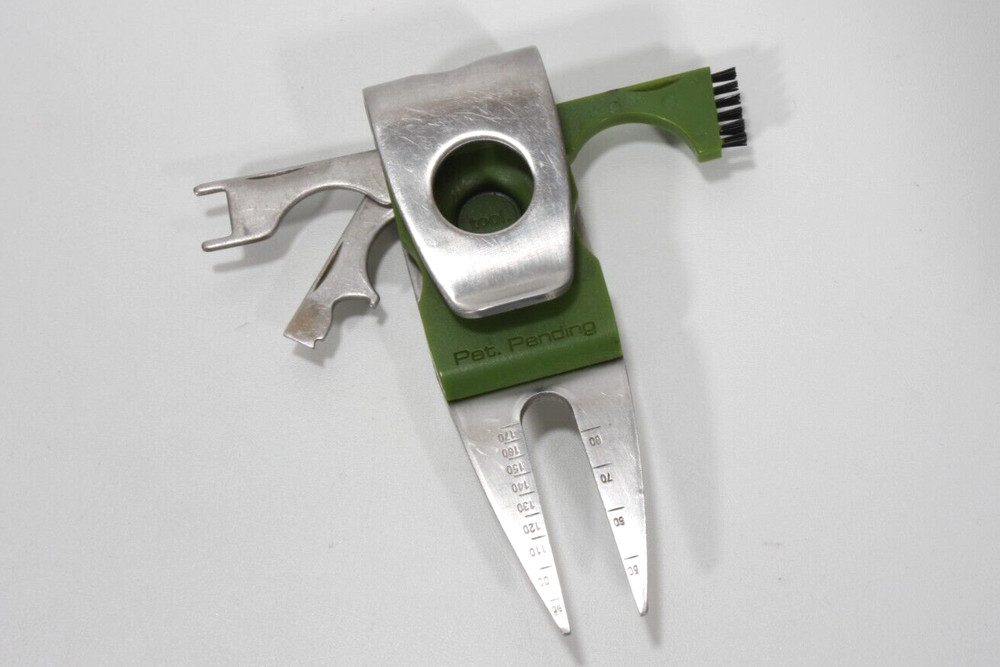 The Smart Golfer Multi-Tool