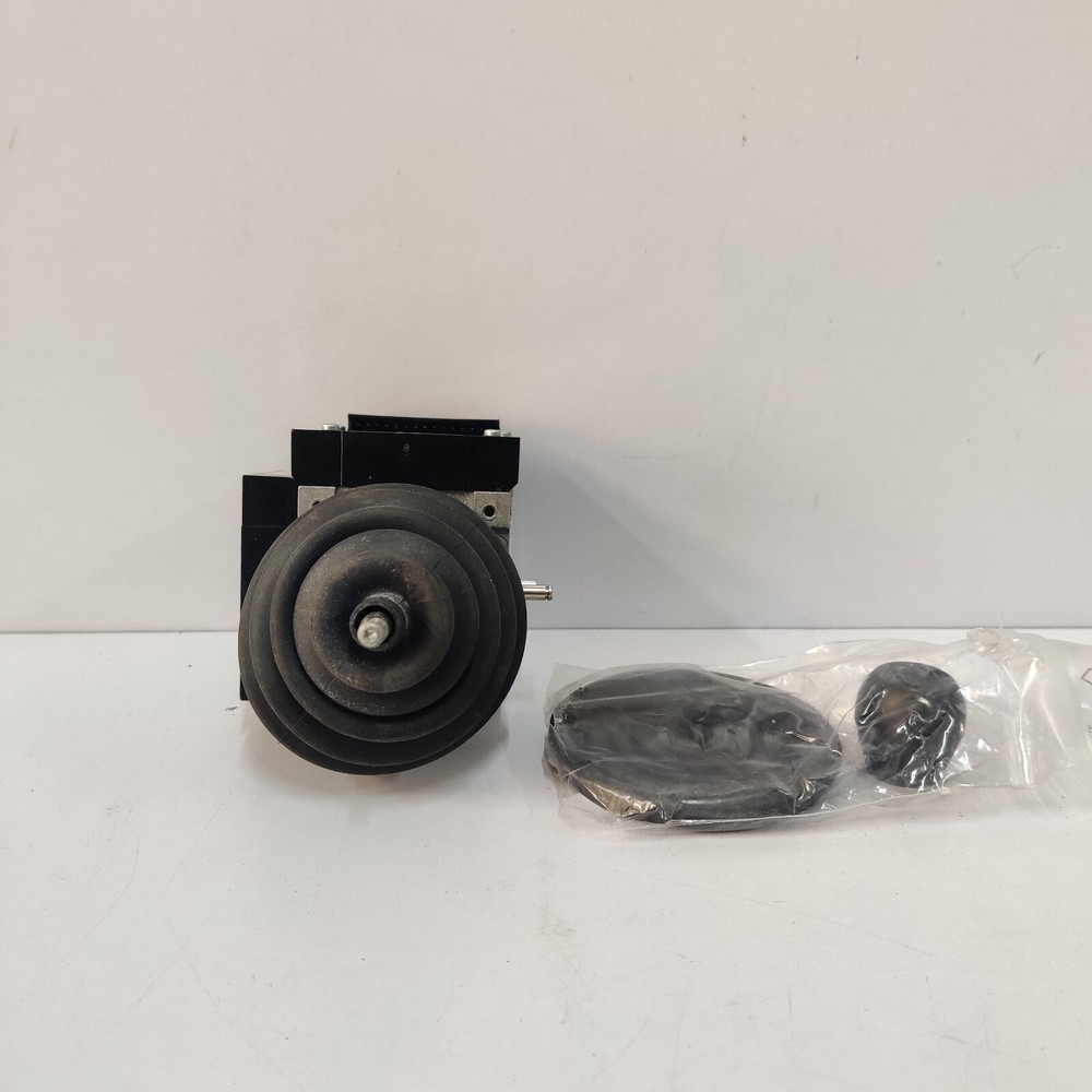 W. Gessmann GmbH Multi-Axis Controller V14 Industrial Joysticks NEW