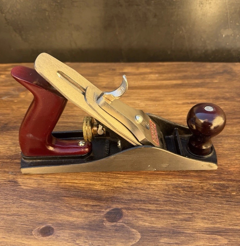 VINTAGE BOHRER WOOD BENCH PLANE Tool NO 4