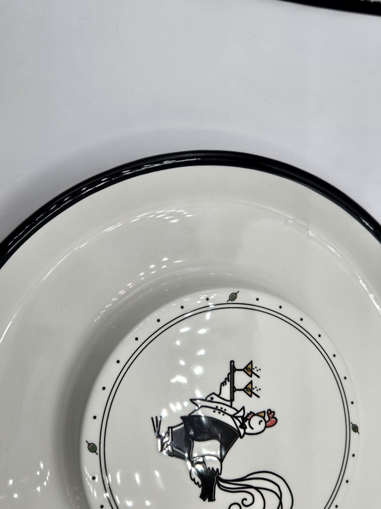 Zrike Round Appetizer Dish