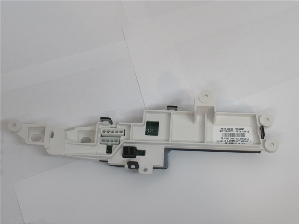John Deere RE594147, Driving Control Module