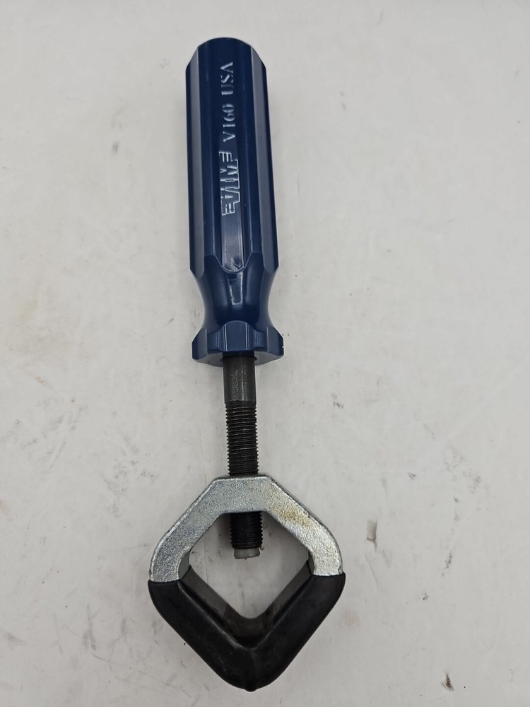 VIM Tools V160 Punch and Chisel Holder