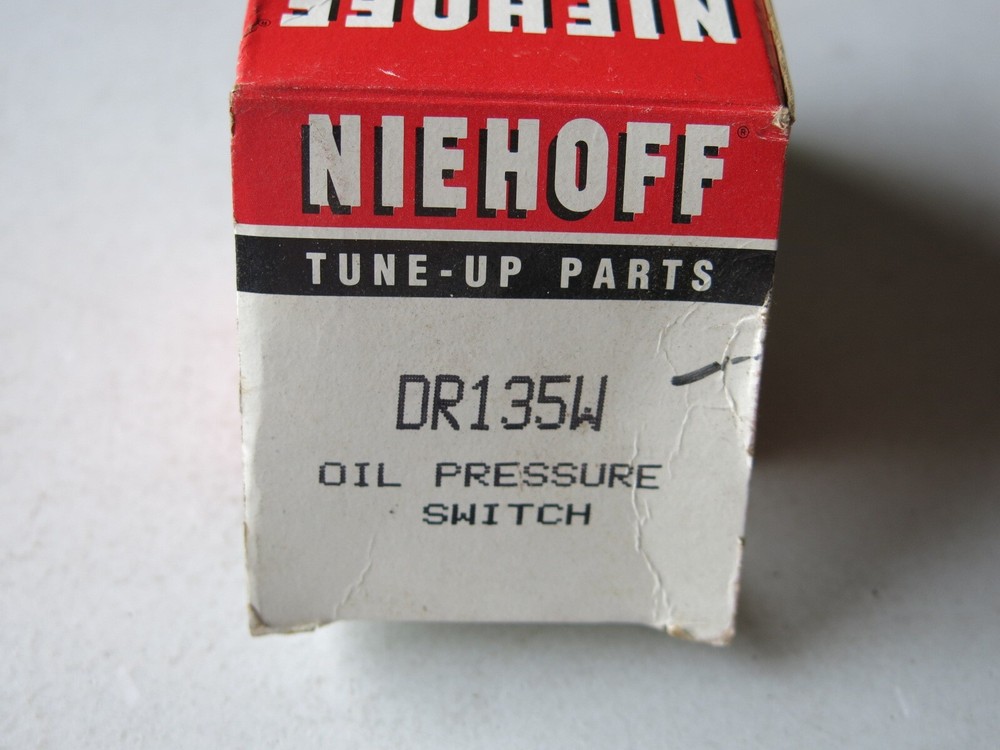 Niehoff Oil Pressure Switch (DR135W)