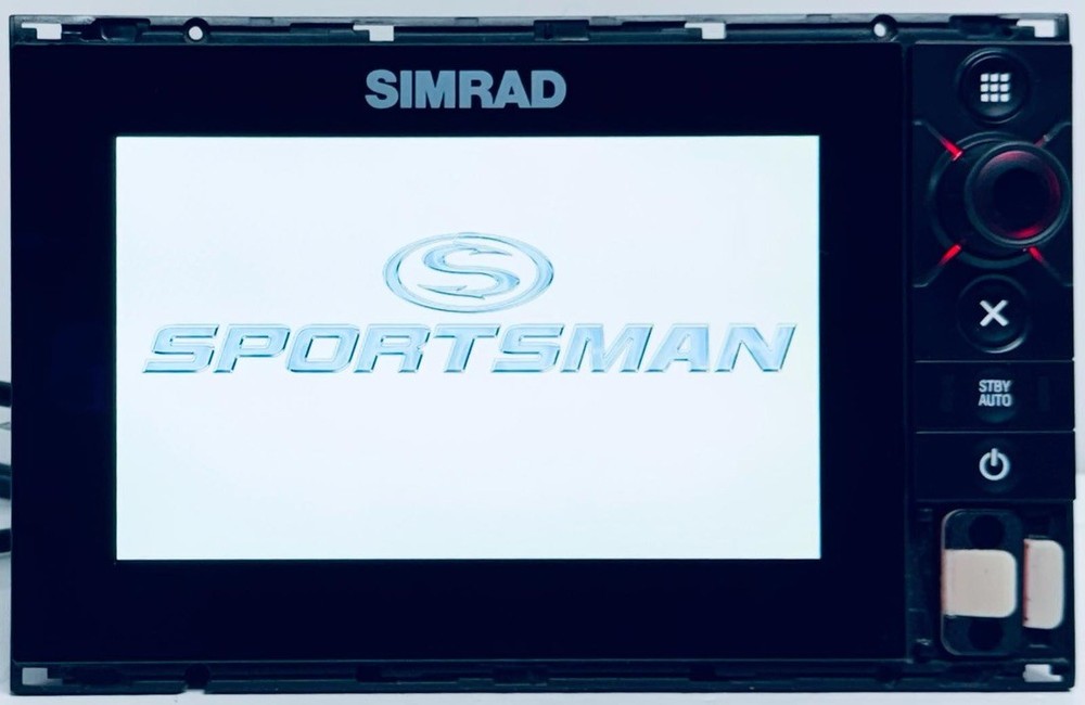 Simrad NSS7 evo2 Touch Screen Multifunction Chartplotter Display MFD