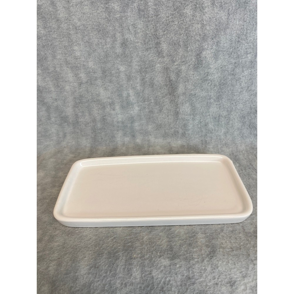 Threshold White Stoneware Butter Dish w/ Lid Kitchenware Dishwasher Safe Square