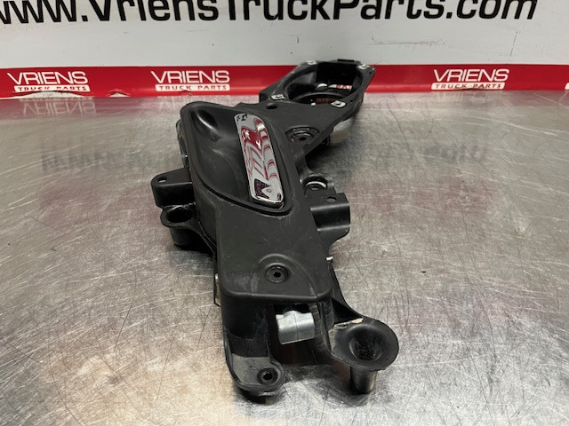 PETERBILT PETERBILT HANDLE-INSIDE RELEASE LH S56-6063 S56-1074