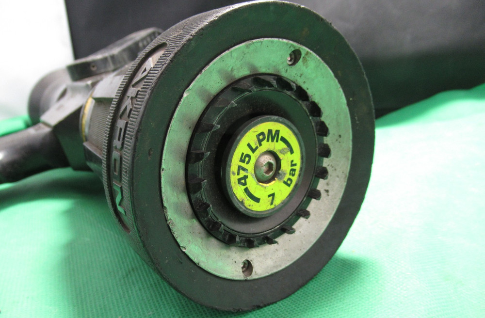 Akron Assault Hose Branch Nozzle Ex Fire Service