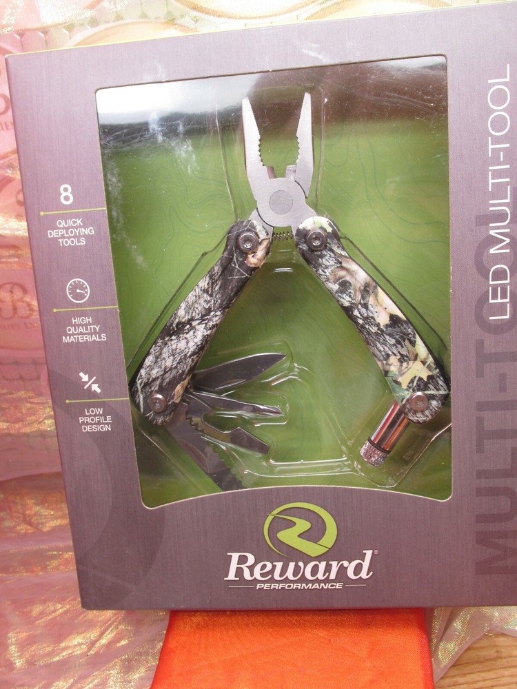 Reward Performance Multi-Tool Camouflage