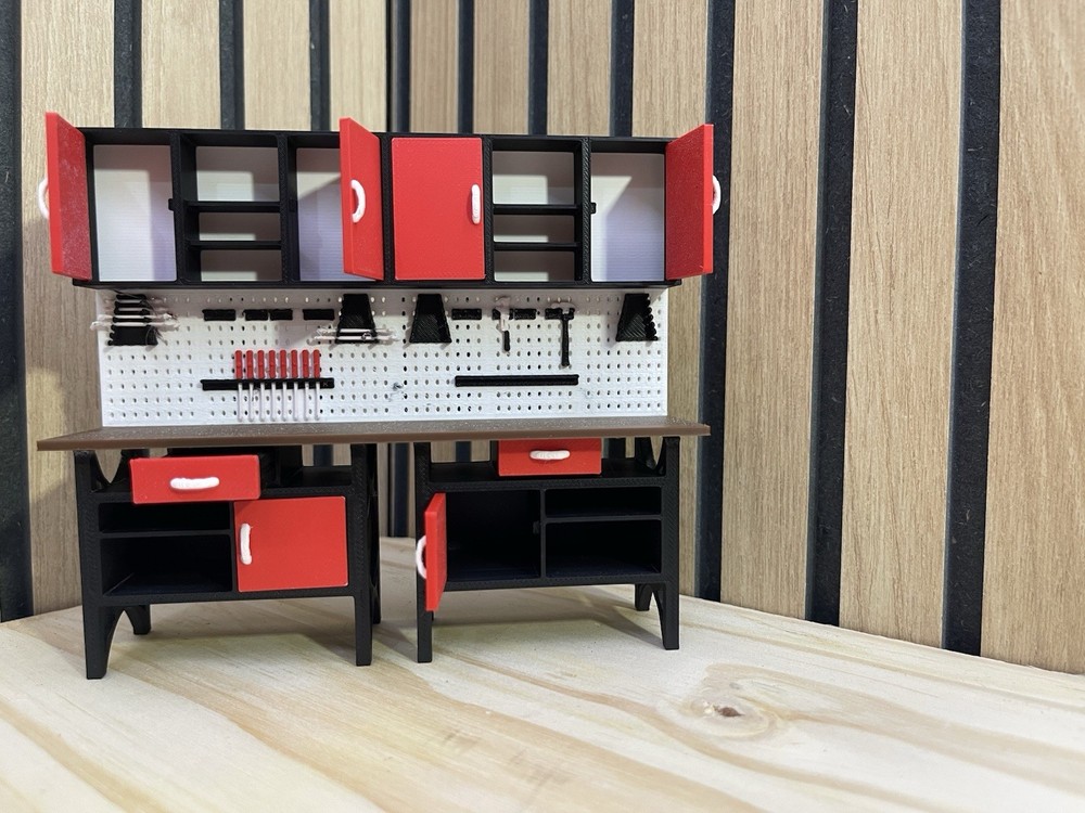 1/24 Scale Tool Box For Garage 3D Printed Model