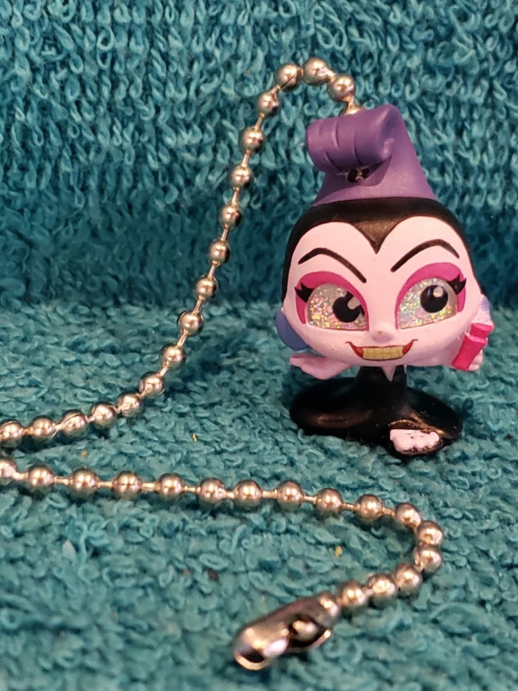 Disney Doorables Vzma Light Pull or Fan Pull - Vzma