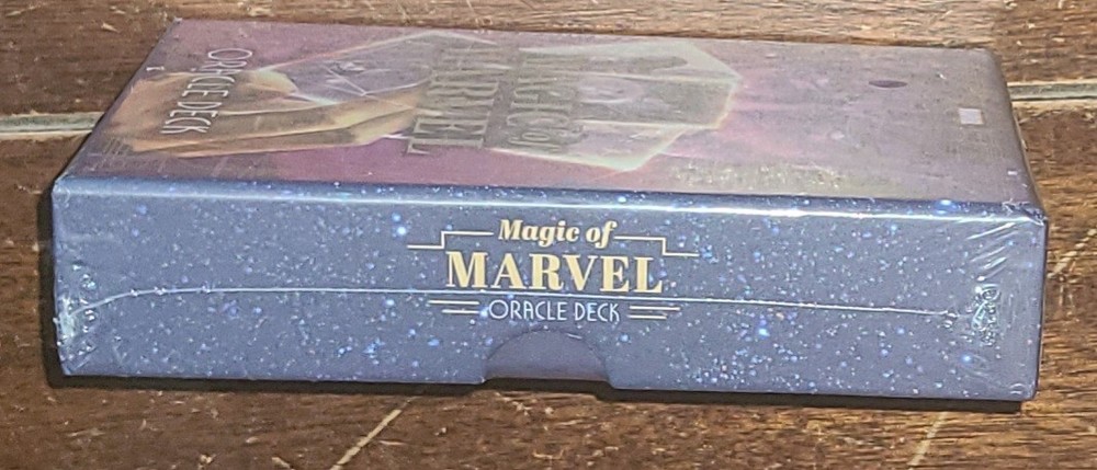 MAGIC of MARVEL Oracle Deck 44 Card Deck & Guidebook (Insight Editions, 2022)
