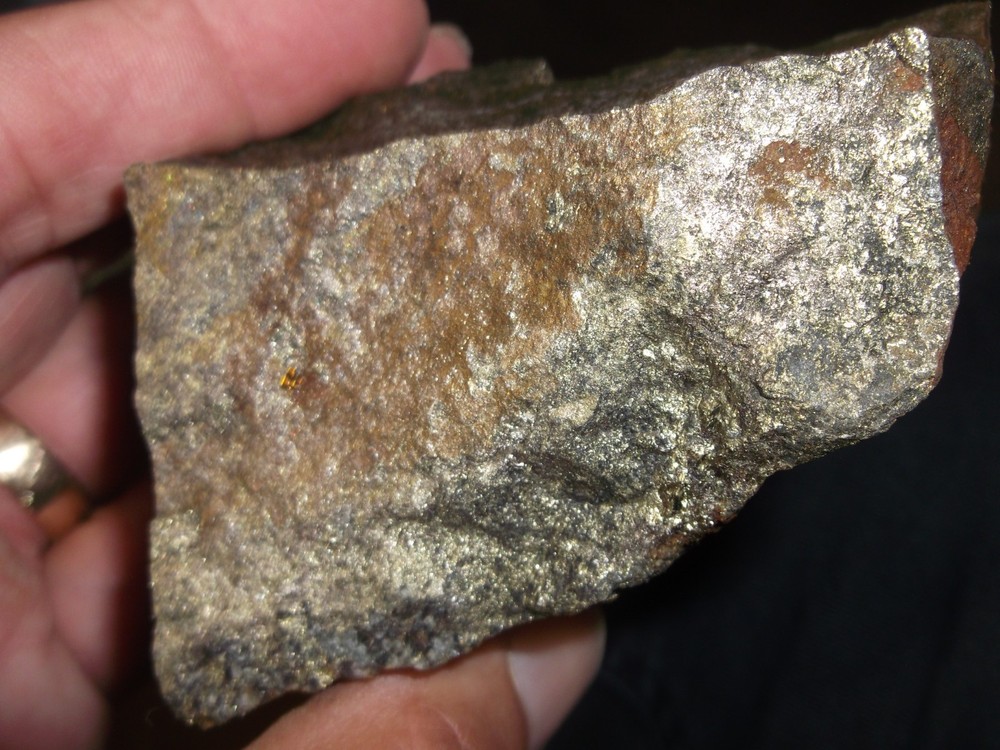 Gold, silver, copper, 532 grams samples ,ore high grade .