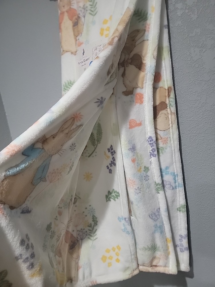 Beatrix Potter Peter Rabbit Plush Easter Throw Blanket 50 X 70" NWT HTF