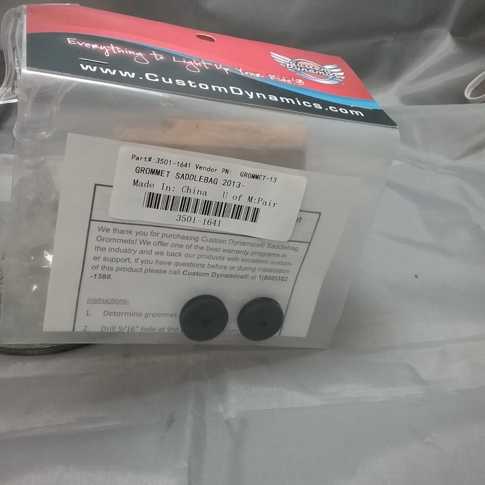 NEW CUSTOM DYNAMICS 3501-1641 GROMMET SET SADDLEBAG 2013