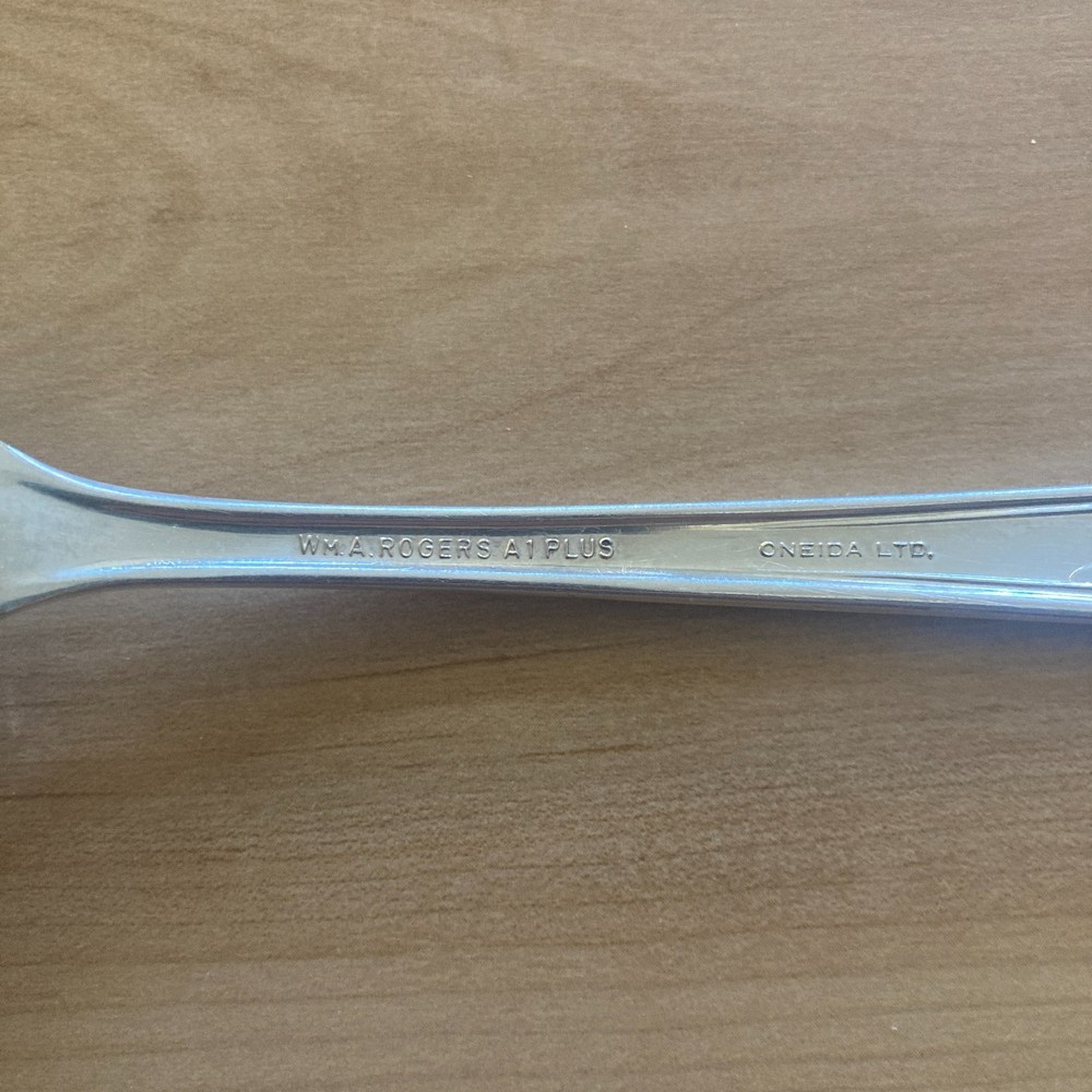 Wm A ROGERS A1 PLUS MEADOWBROOK SILVER PLATE SERVING SPOON FORK GRAVEY LADLE