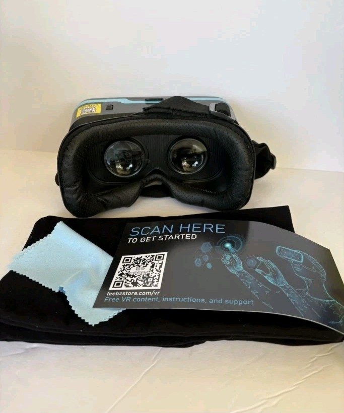FeeBZ Virtual Reality Headset For iPhone And Android.