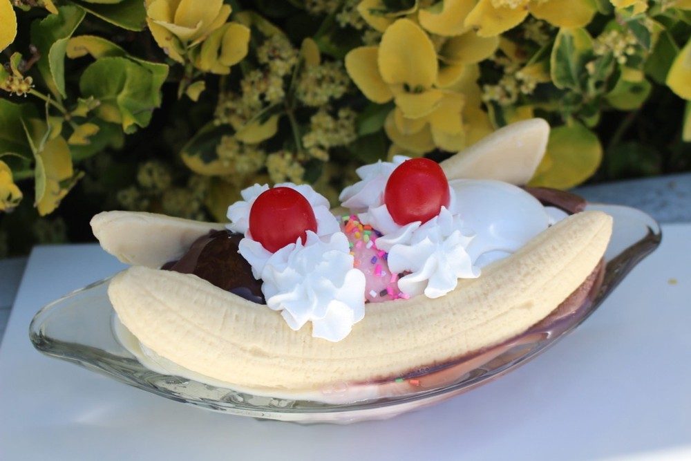 Just Dough It Replica Banana Split (W0507)