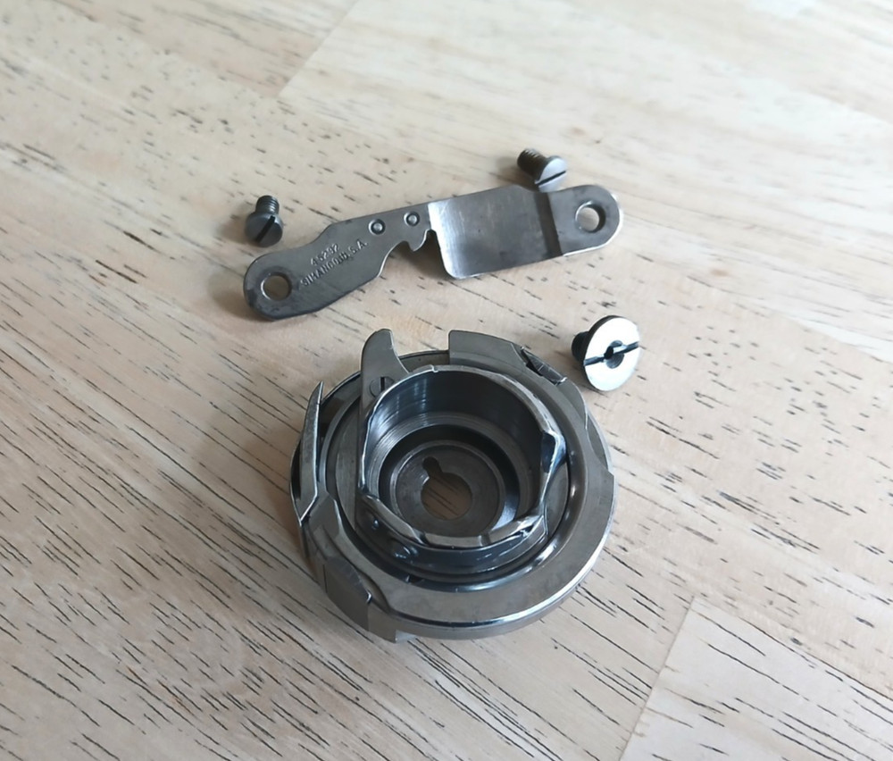 Original Singer 201-2 Sewing Machine Bobbin Case Hook Assembly Position Bracket