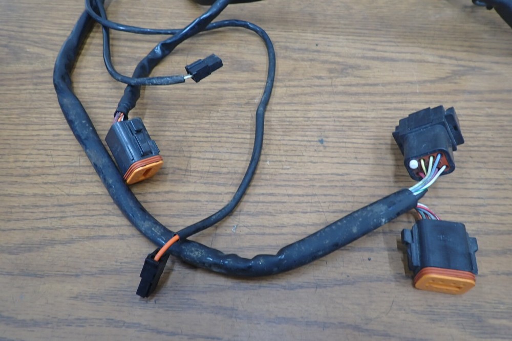 HARLEY DAVIDSON TRUNK BACKREST SPEAKER W/ CB RADIO TRANSCEIVER MODULE 77136-95