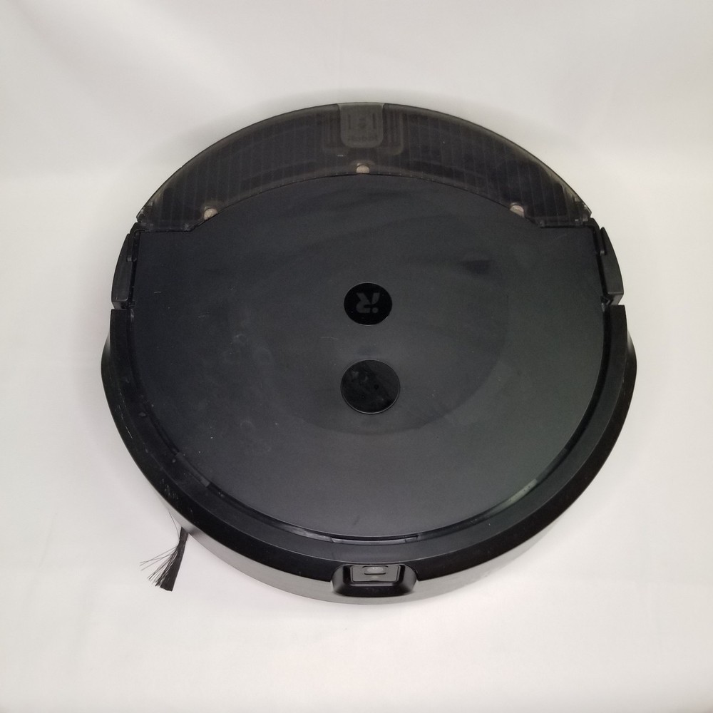 iRobot Roomba Combo 10 Max Robot Vacuum and Mop + AutoWash Dock