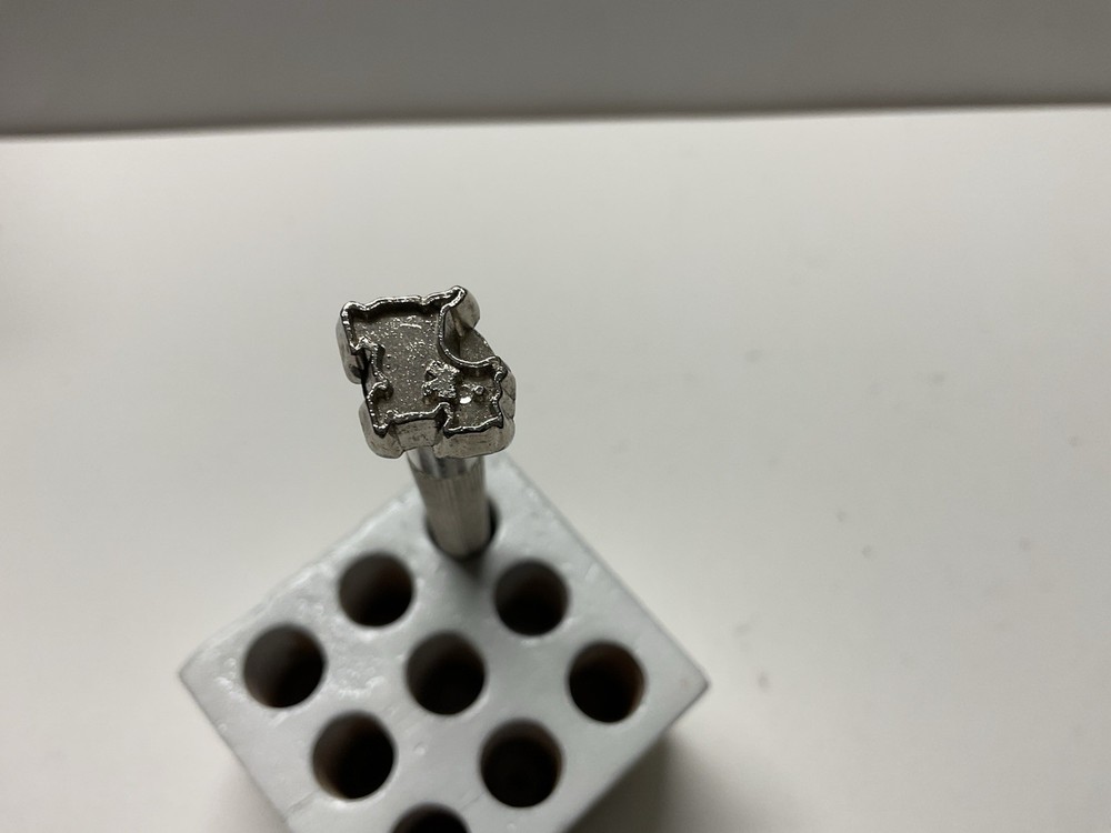 CRAFTOOL #E672 Special Leather Stamping Tool (RefC1)