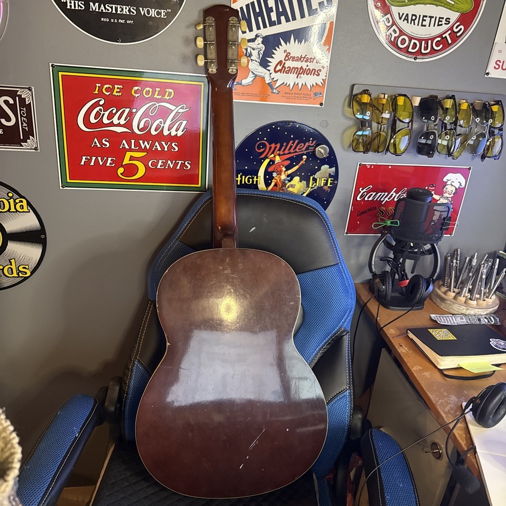 W Eltron Acoustic New Generation Guitar 6 String (needs Strings) 1960-1970