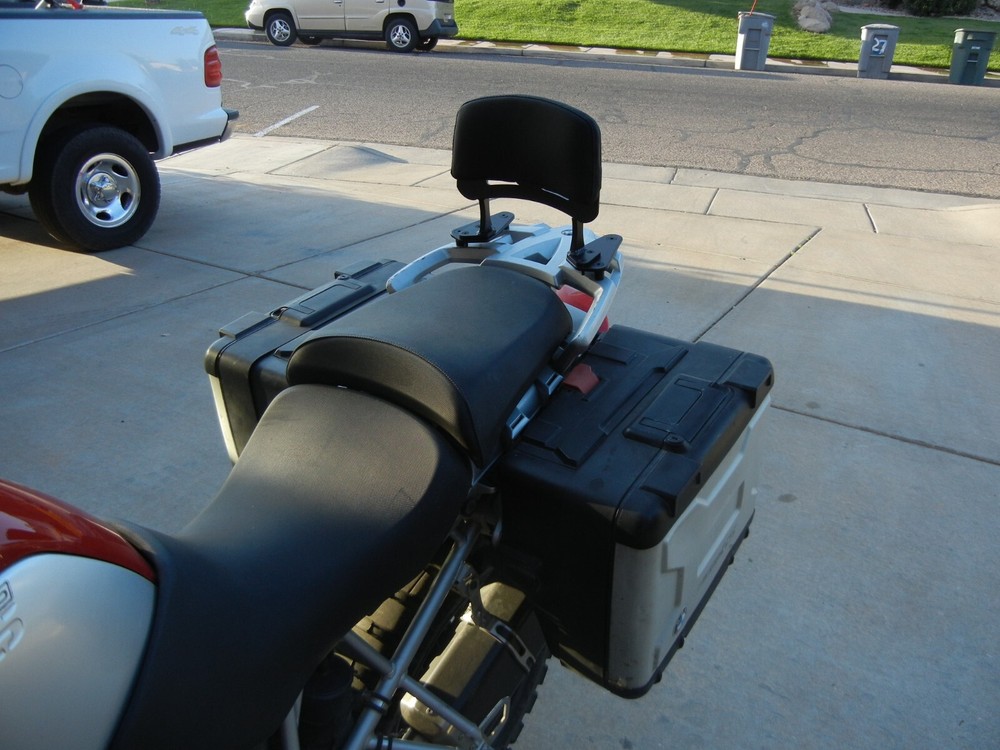 Backrest and Mounting Plates for BMW 1200GS 2004-2012