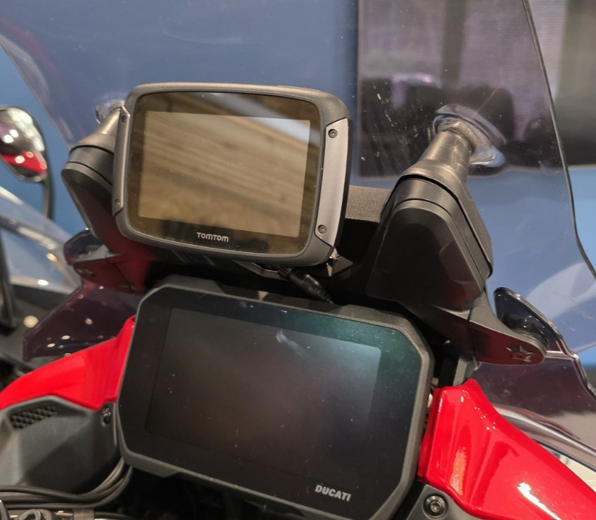 Ducati Multistrada V4 Tomtom rider sat nav mount gps mount (AMPS pattern)