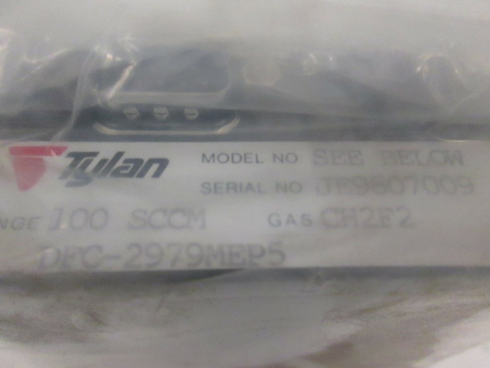 Tylan DFC-2979MEP5, MFC Mass Flow Controller 100 SCCM, CH2F2, Rfrb