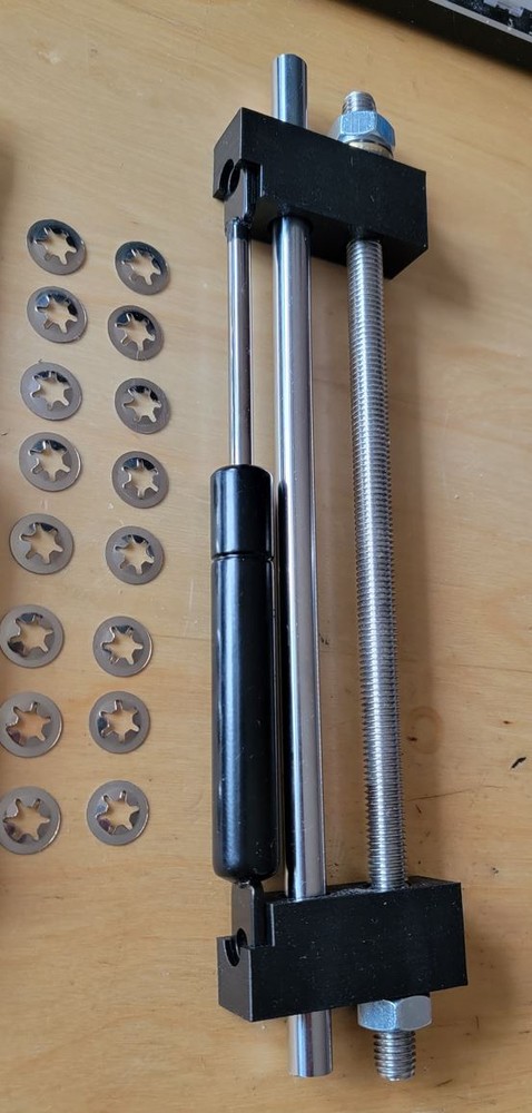 E30 seat gas spring shocks (E23, E24,E28) Tool for installation