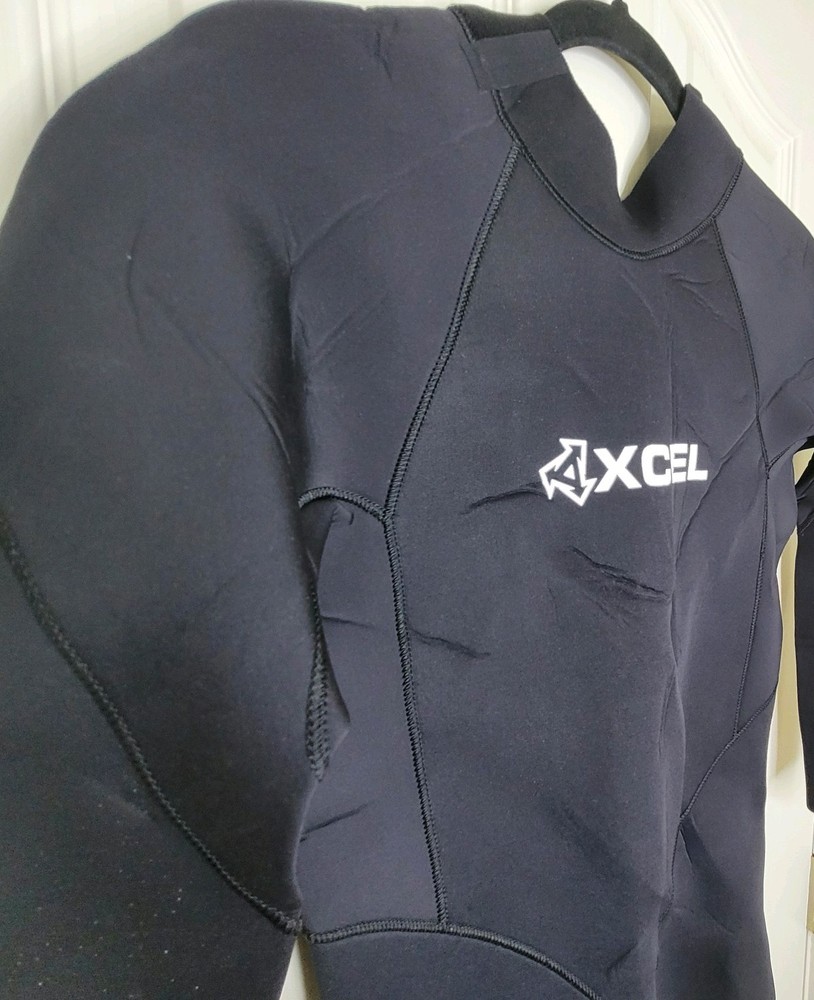Xcel Men's 4/3 Axis x Back-Zip Wetsuit Size Large