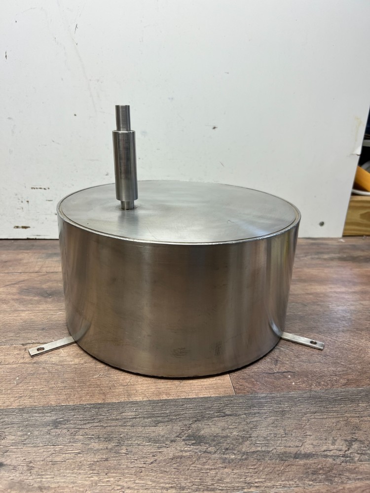 Stainless Vacuum Reservoir 12" diameter, 6" high