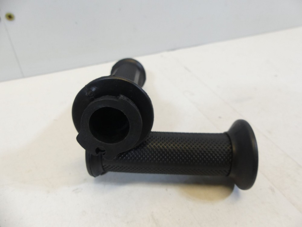 KTM grips throttle handlebar grip M02200