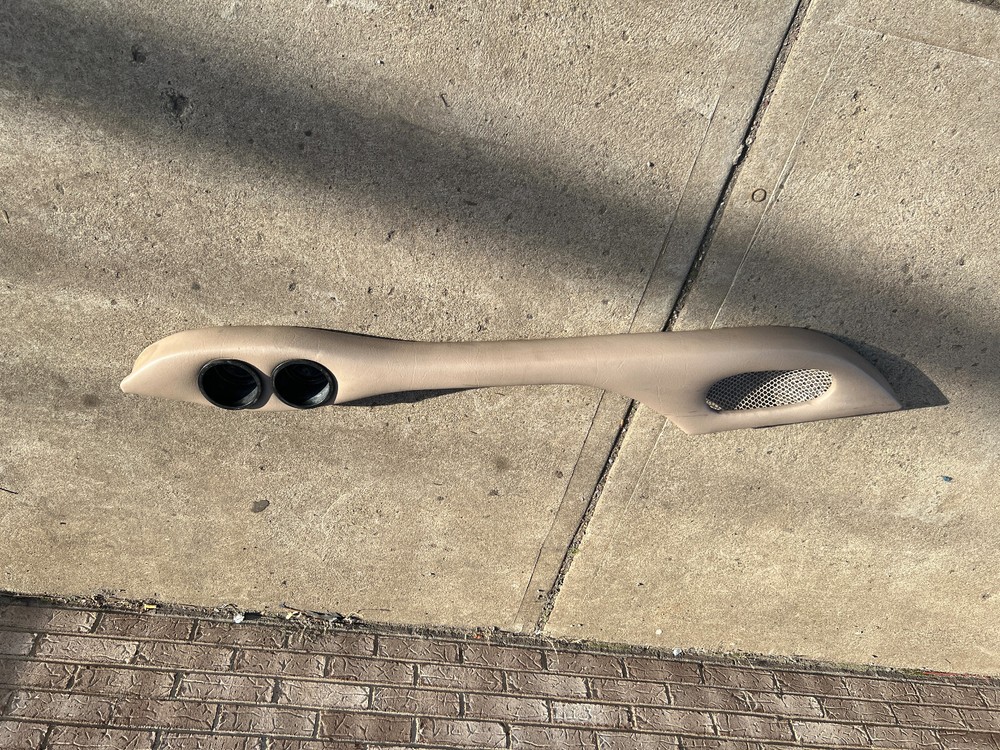 2000 Regal 2100 SLR Boat Deck Side Panel with cup holders