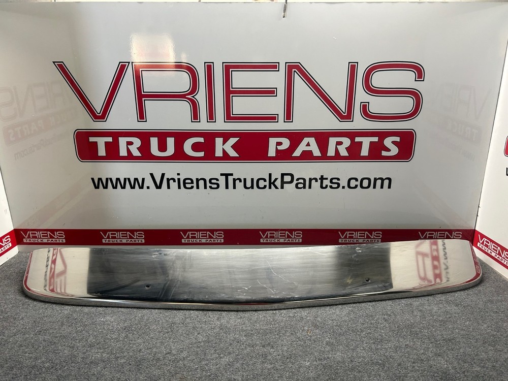 KENWORTH R73-1004 VISOR-SUN OUTSIDE SST