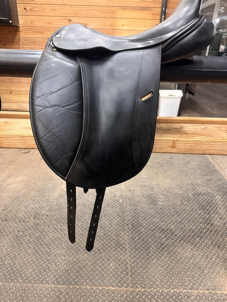 Used Dressage Saddle