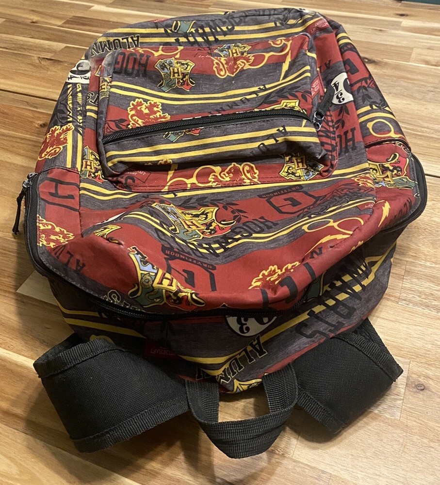 Warner Bros. Multicolor Graphic Hogwarts Alumni/Gryffindor House Backpack: XL