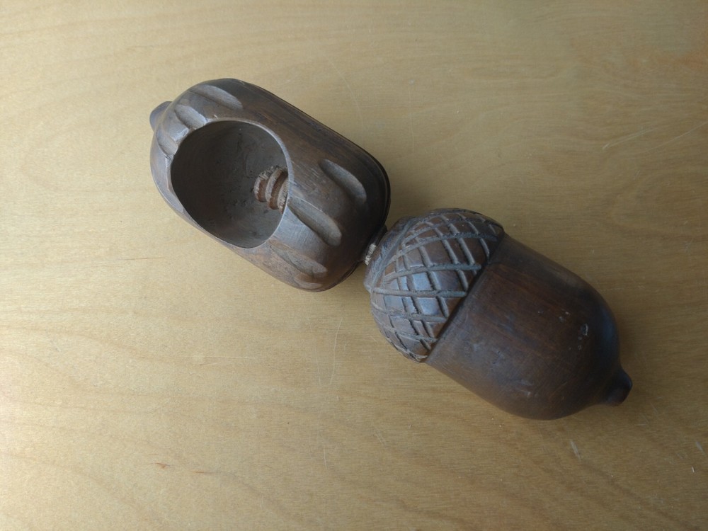 Wooden Nutcracker - Model 3