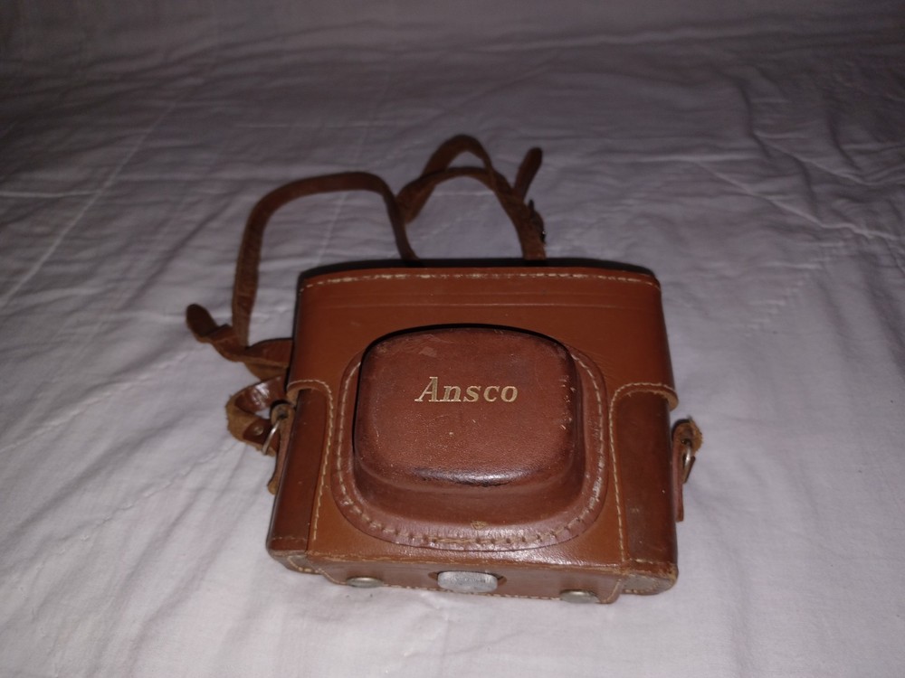 Ansco Memar Pronto 35mm Camera w/ Case - UNTESTED