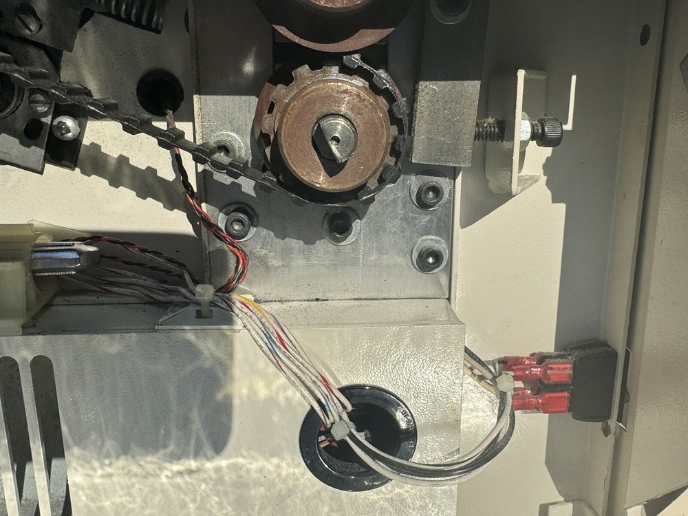 Formax FD-2030 Folder/Pressure Sealer Missing conveyor Untested