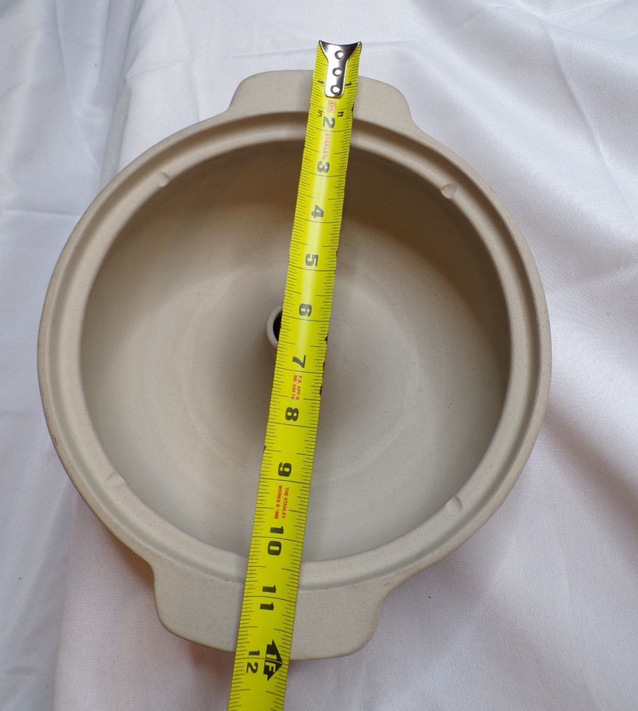 Stoneware Central Steaming Casserole Dish