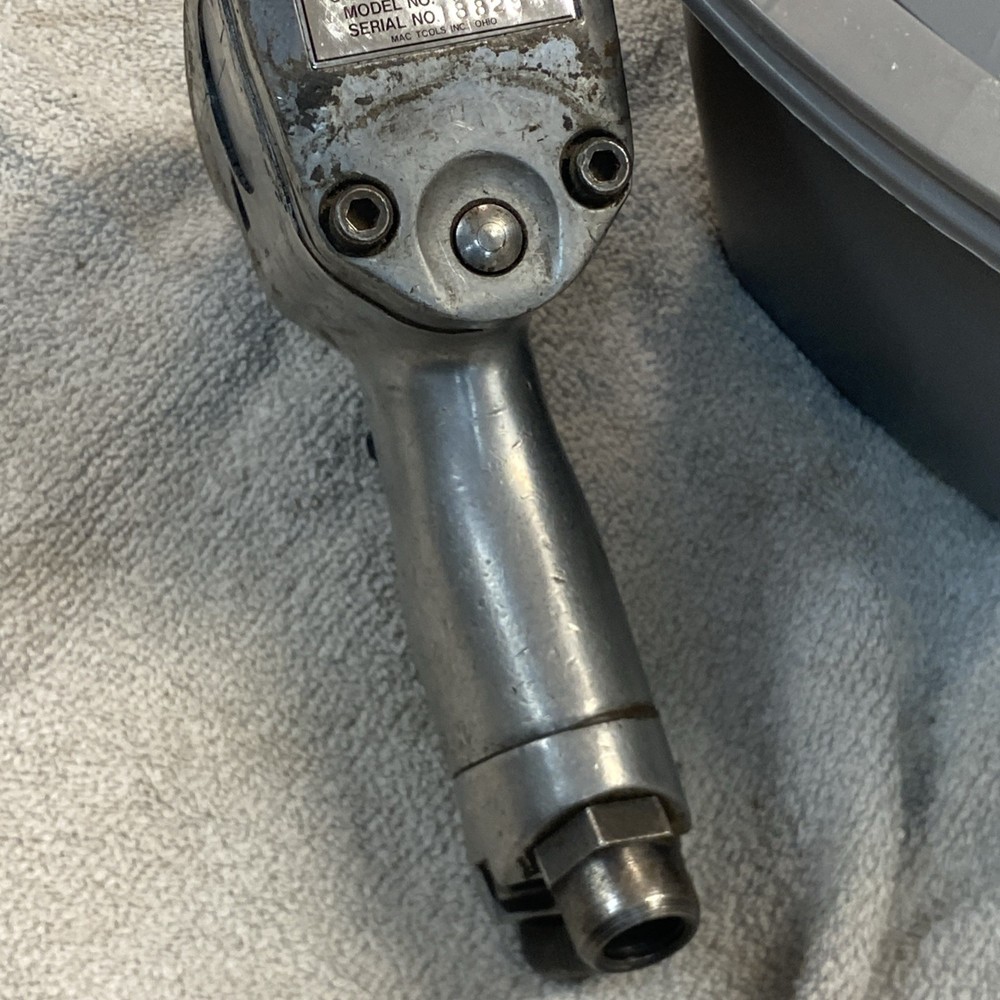 Mac Tools AW135 3/8 Drive Air Impact Tool-Works