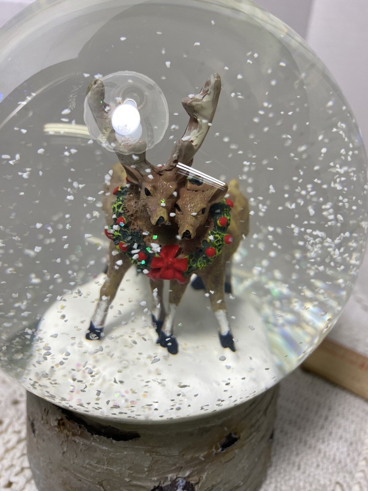 Martha Stewart 7” Stag&doe Snowglobe Musical Pristine E75