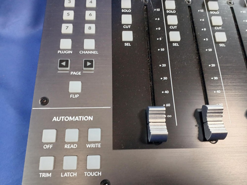 Solid State Logic SSL UF8 Advanced DAW Controller Works Well Tested TMB01 5.0