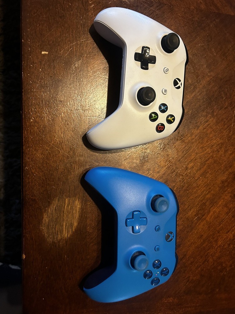xbox one controllers- both Controllers Included! -Xbox Is Not Included!